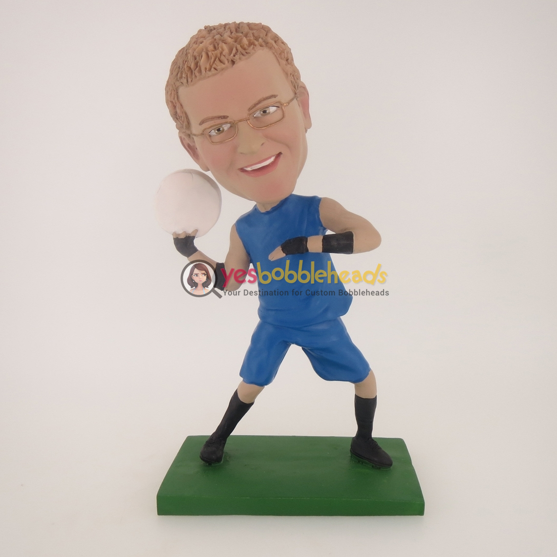 Picture of Custom Bobblehead Doll: Man Swing Softball