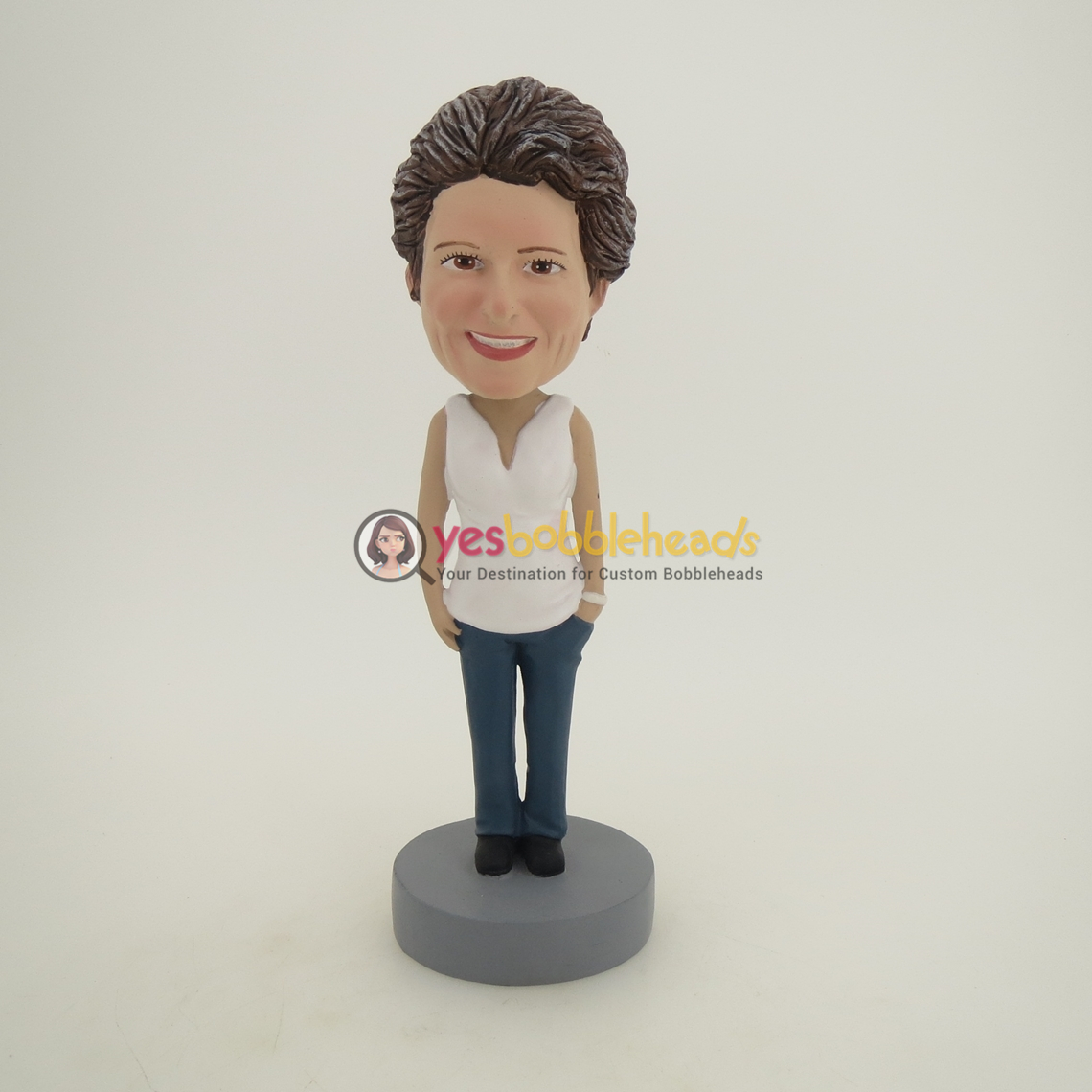 Picture of Custom Bobblehead Doll: White Clothes Mother