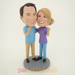 Picture of Custom Bobblehead Doll: Arm Behind Each Other Talking Couple