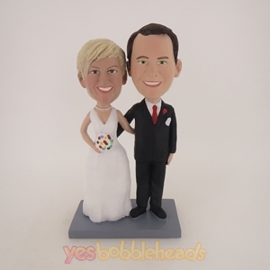 Picture of Custom Bobblehead Doll: Arm Behind Each Other Wedding Couple