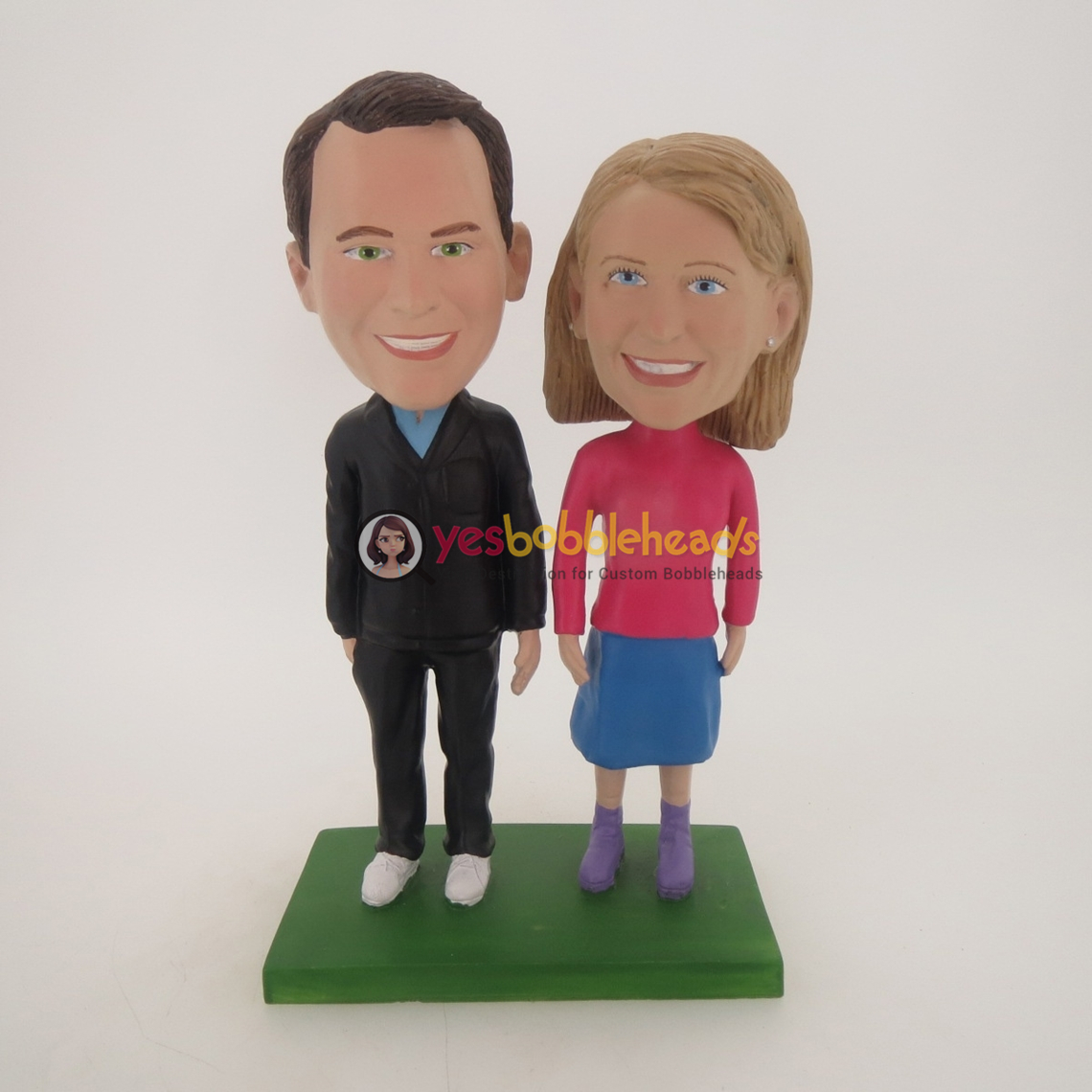 Picture of Custom Bobblehead Doll: Couple Standing on Lawn