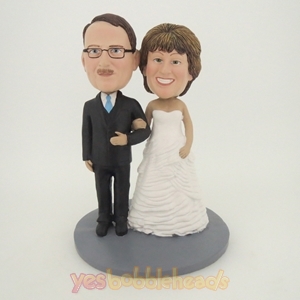 Picture of Custom Bobblehead Doll: Happy Arms Linked Man and Woman