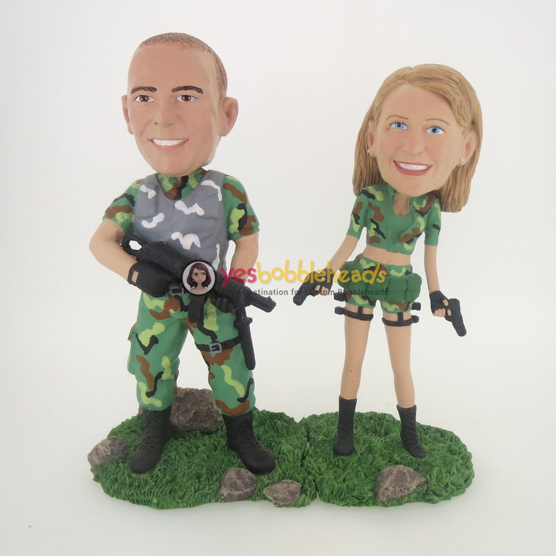 Picture of Custom Bobblehead Doll: Military Couple With Weapons