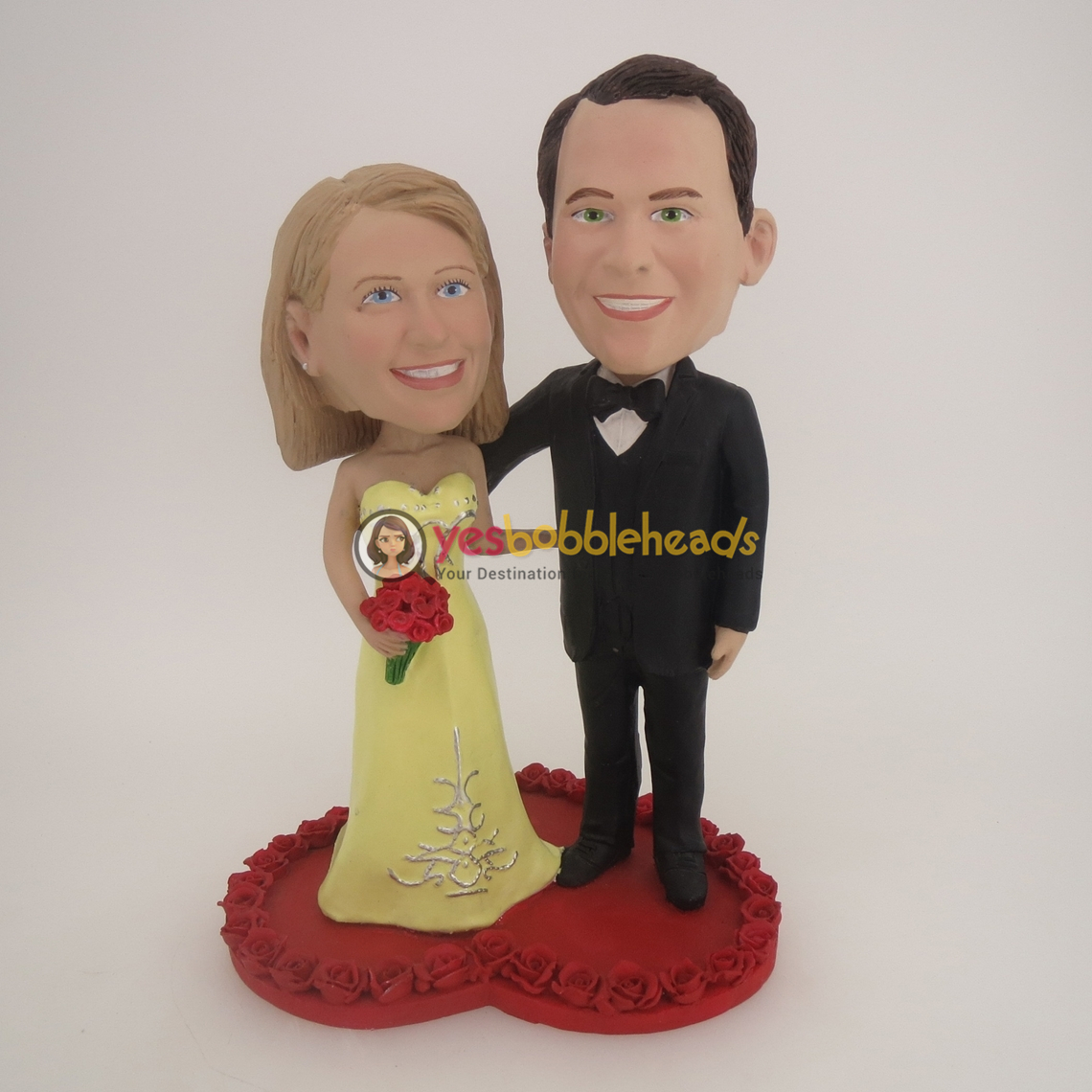 Picture of Custom Bobblehead Doll: Wedding Couple On Heart
