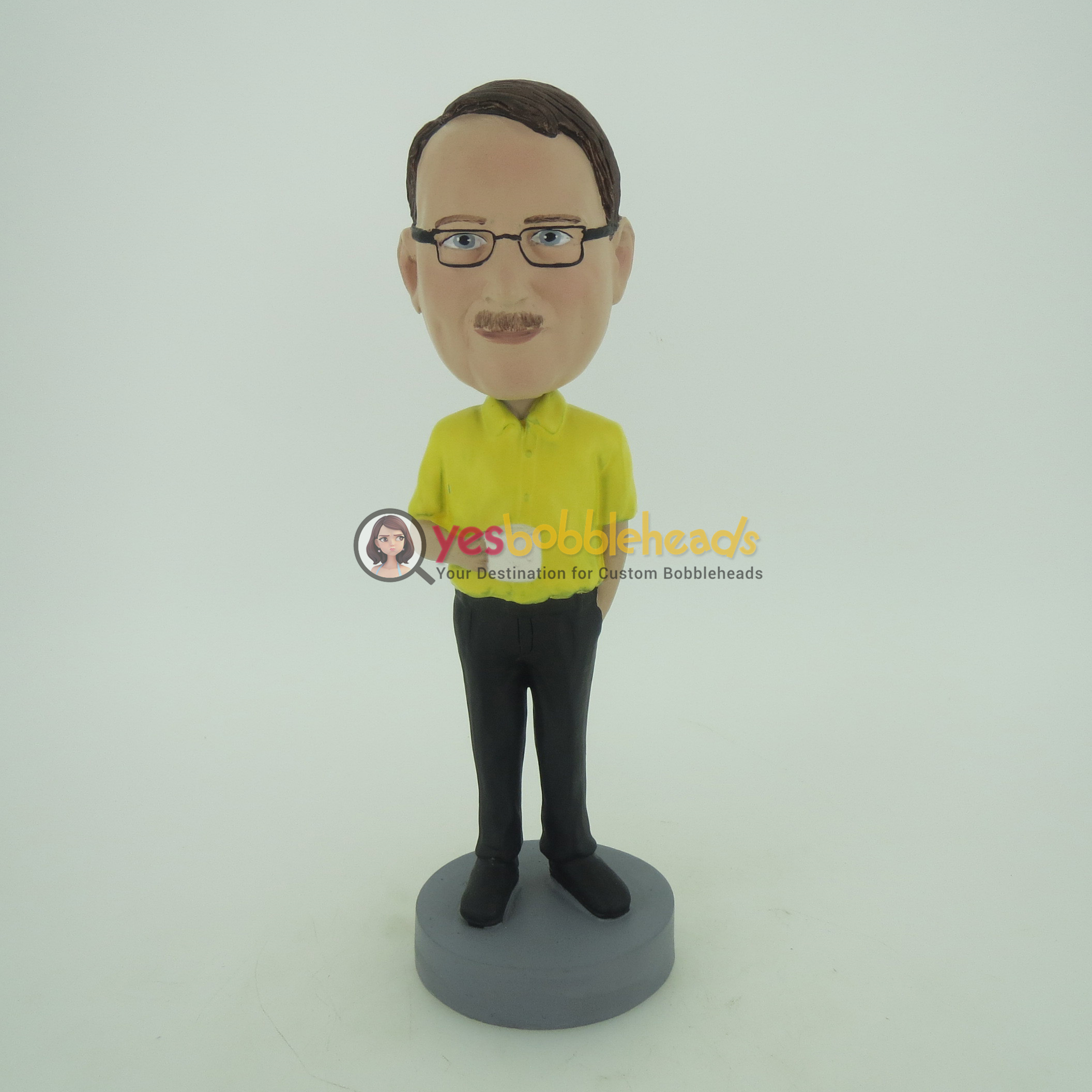Picture of Custom Bobblehead Doll: Casual Man Holding A Cup