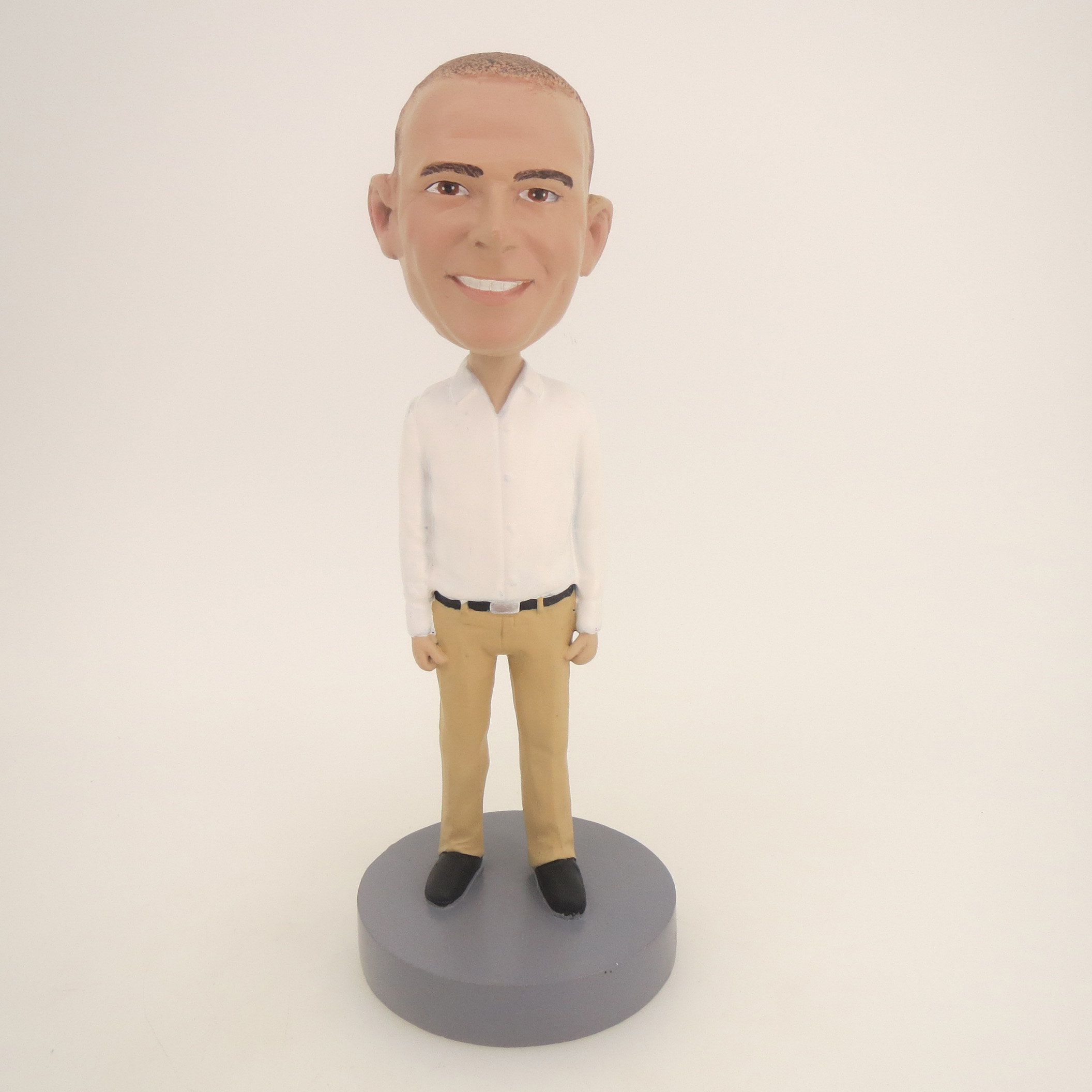 Picture of Custom Bobblehead Doll: Casual Man In White Shirt