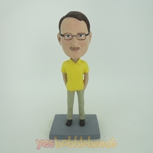 Picture of Custom Bobblehead Doll: Casual Man In Yellow Short TShirt