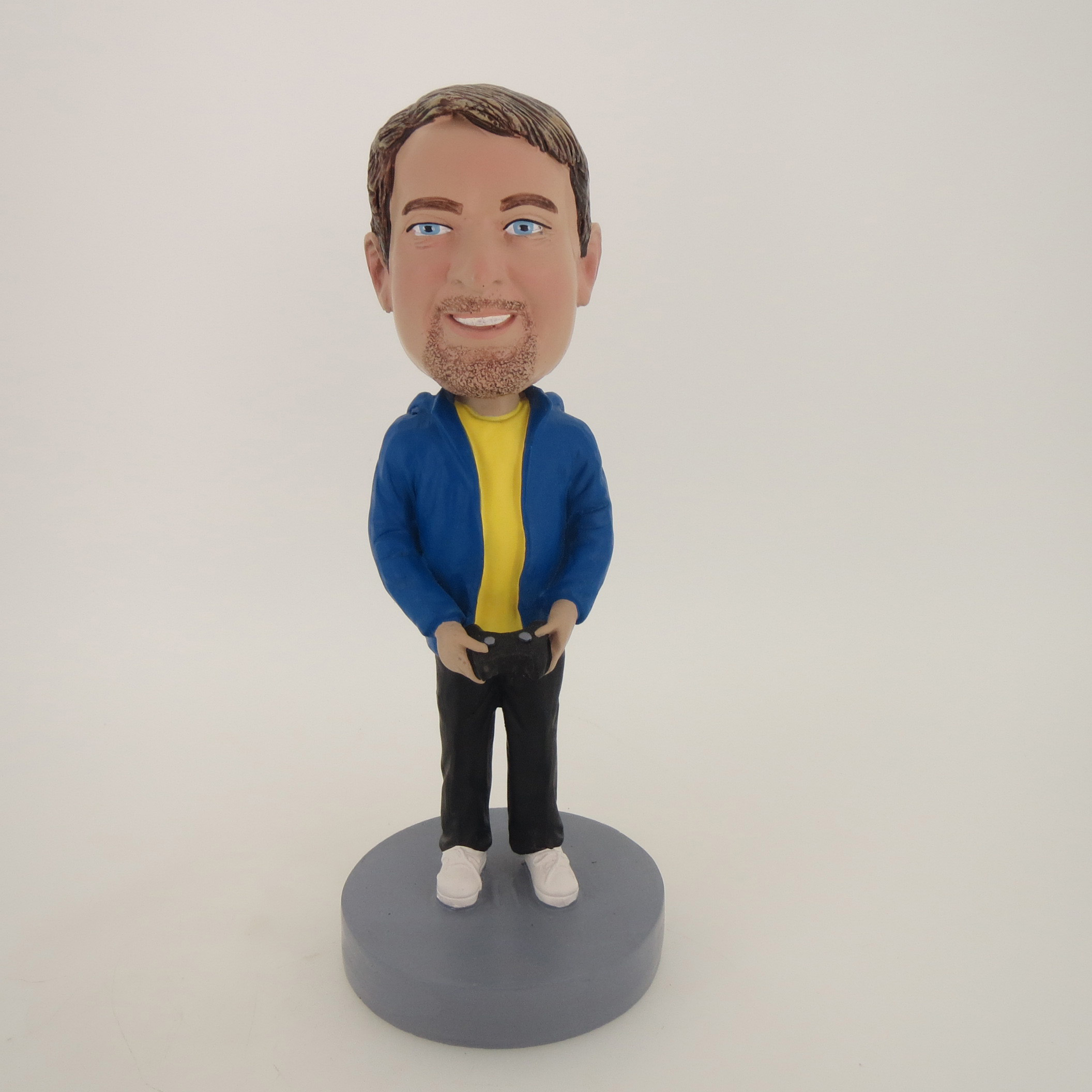 Picture of Custom Bobblehead Doll: Casual Man Playing Game