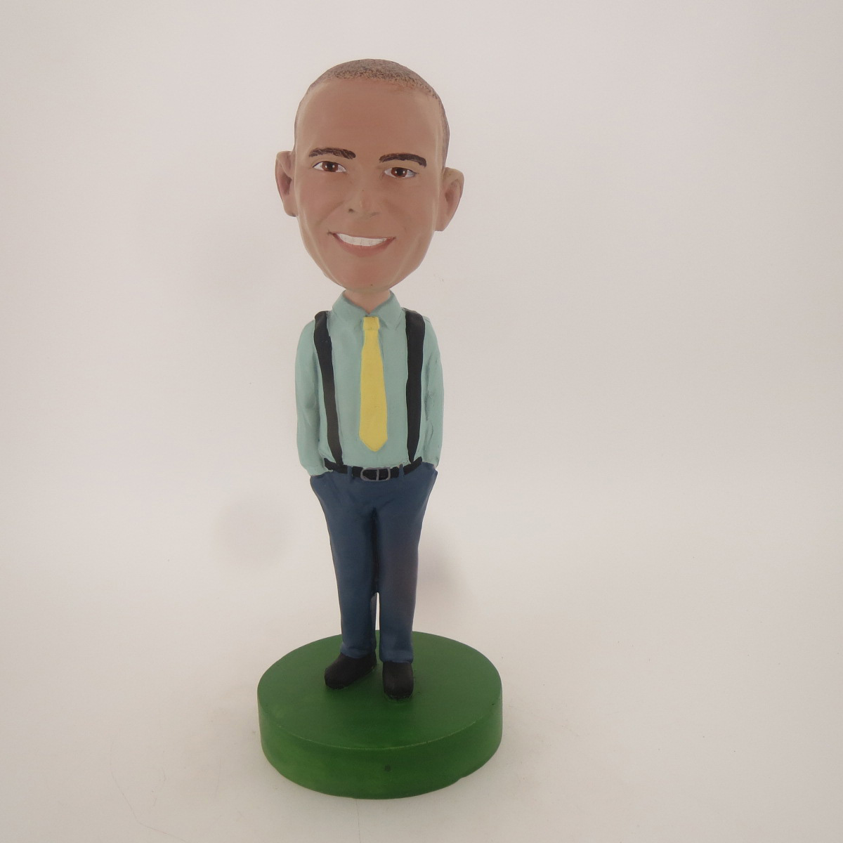 Picture of Custom Bobblehead Doll: Casual Man With A Yellow Tie