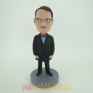 Picture of Custom Bobblehead Doll: Man In Bigger Coat With Bow