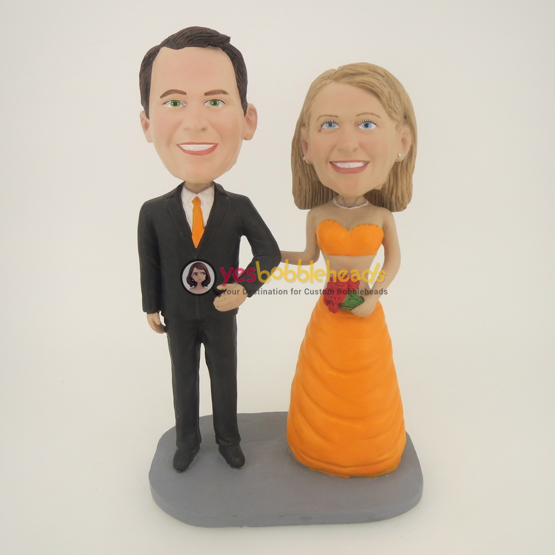 Picture of Custom Bobblehead Doll: Happy Arms Together Bride & Groom