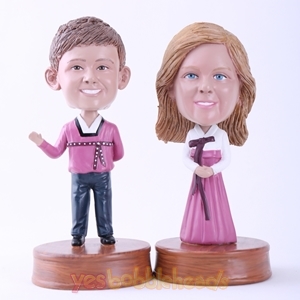 Picture of Custom Bobblehead Doll: Couple in Hanbok