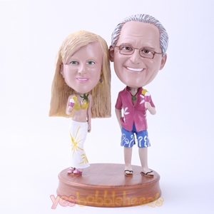 Picture of Custom Bobblehead Doll: Happy Couple on Summer Beach