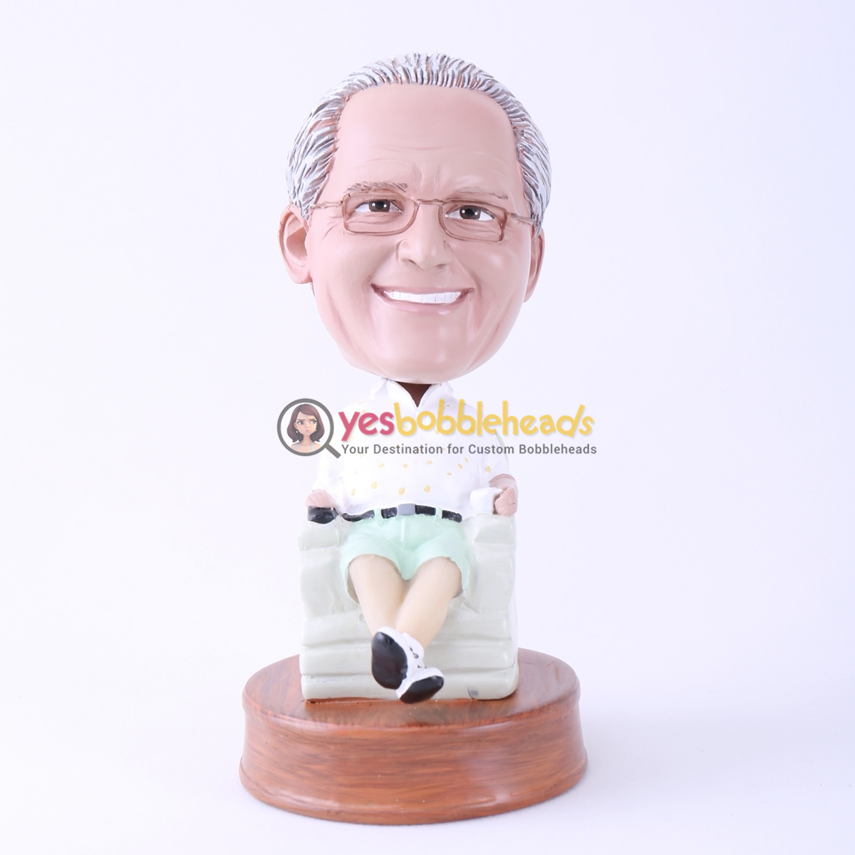 Picture of Custom Bobblehead Doll: Casual Man in Sofa