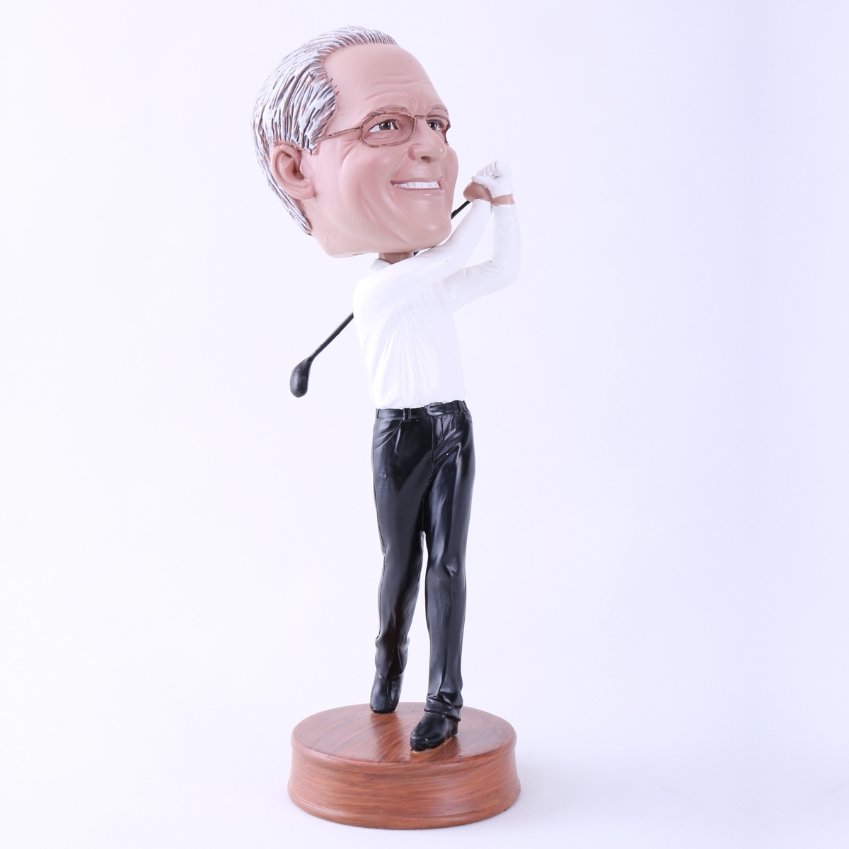 Picture of Custom Bobblehead Doll: Man Swinging Golf Stick (About 9" Tall)