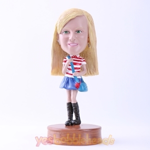 Picture of Custom Bobblehead Doll: Pretty Casual School Girl