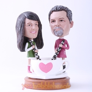 Picture of Custom Bobblehead Doll: Loving Couple with Love Cup