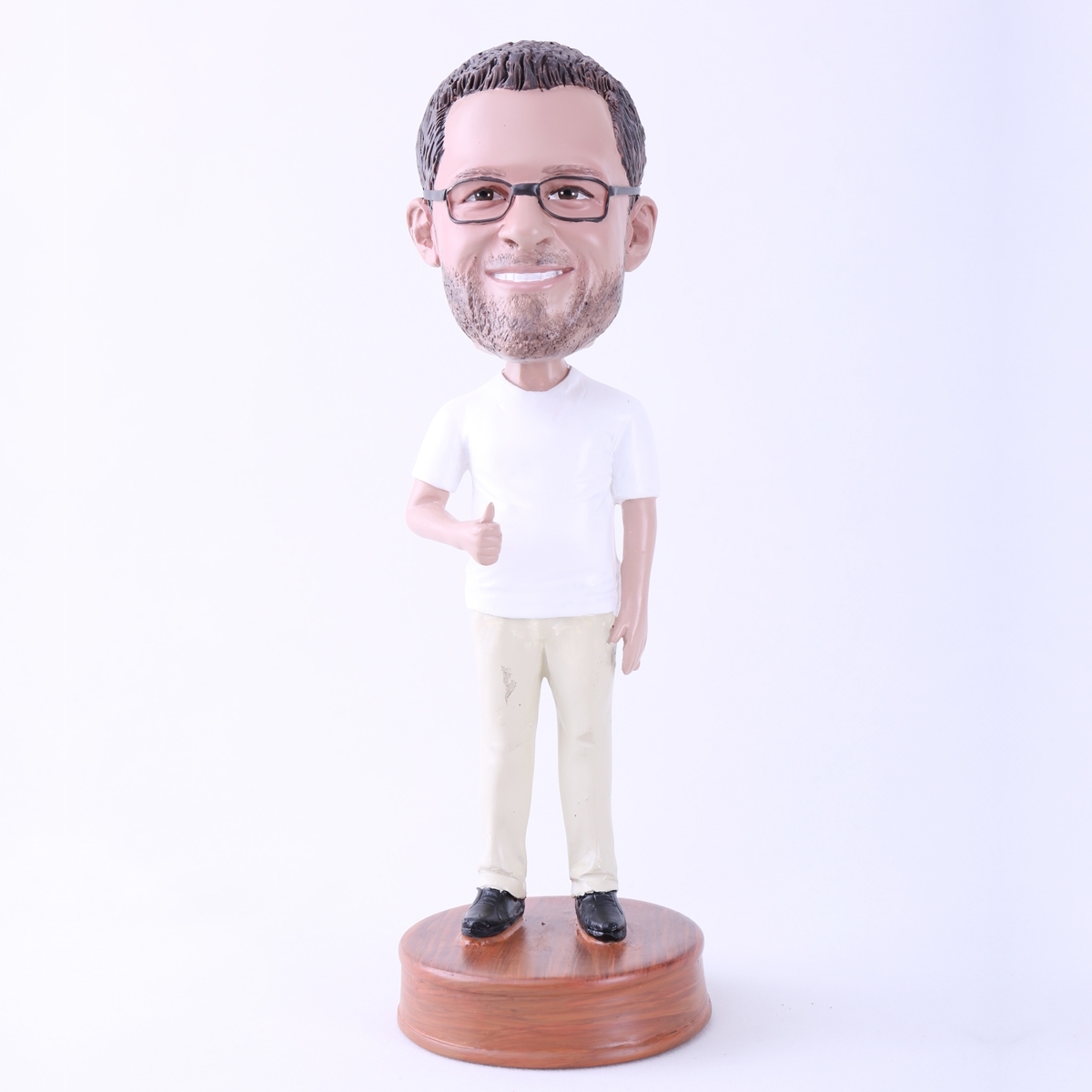 Picture of Custom Bobblehead Doll: White T-shirt Casual Man