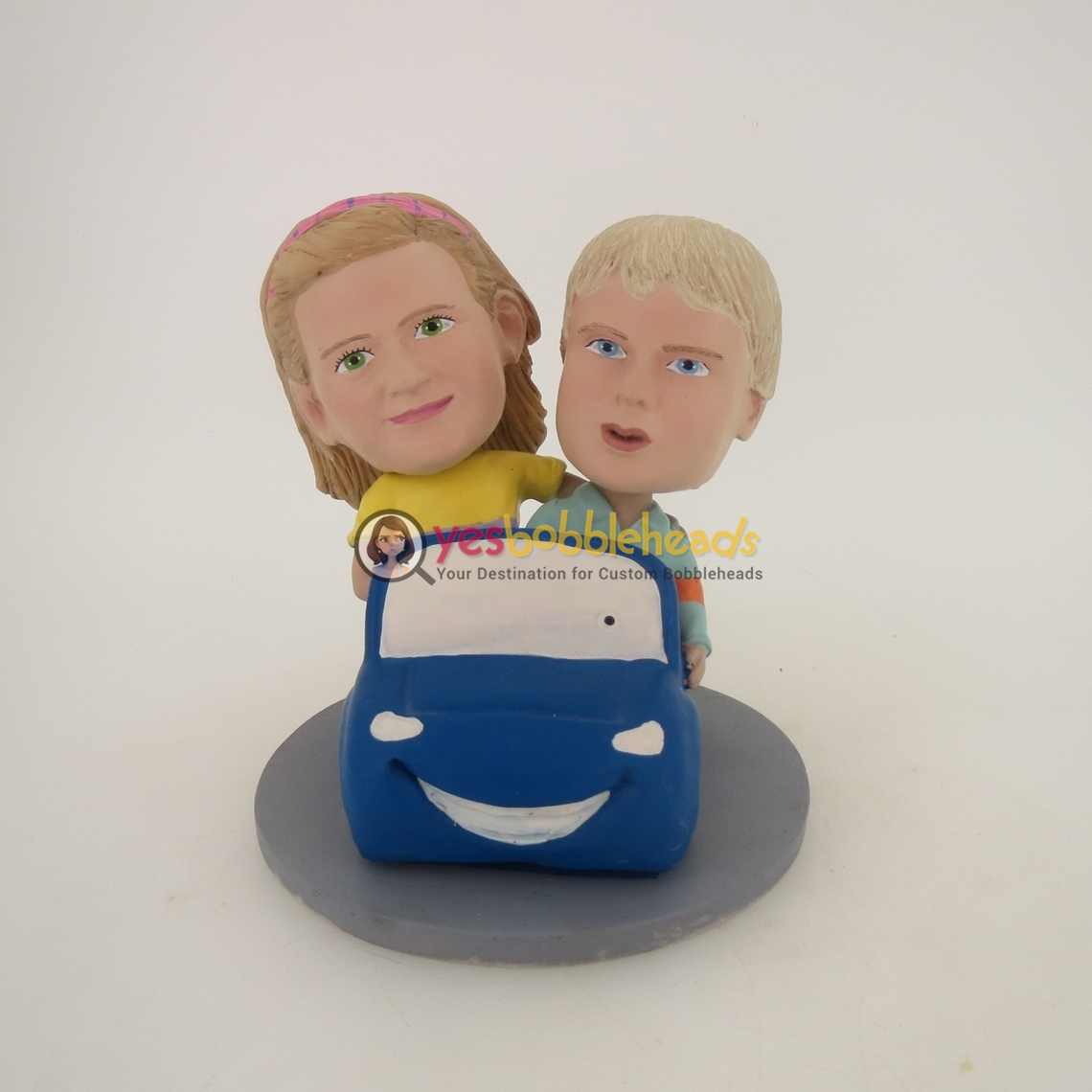 Picture of Custom Bobblehead Doll: Driving Couple Kids