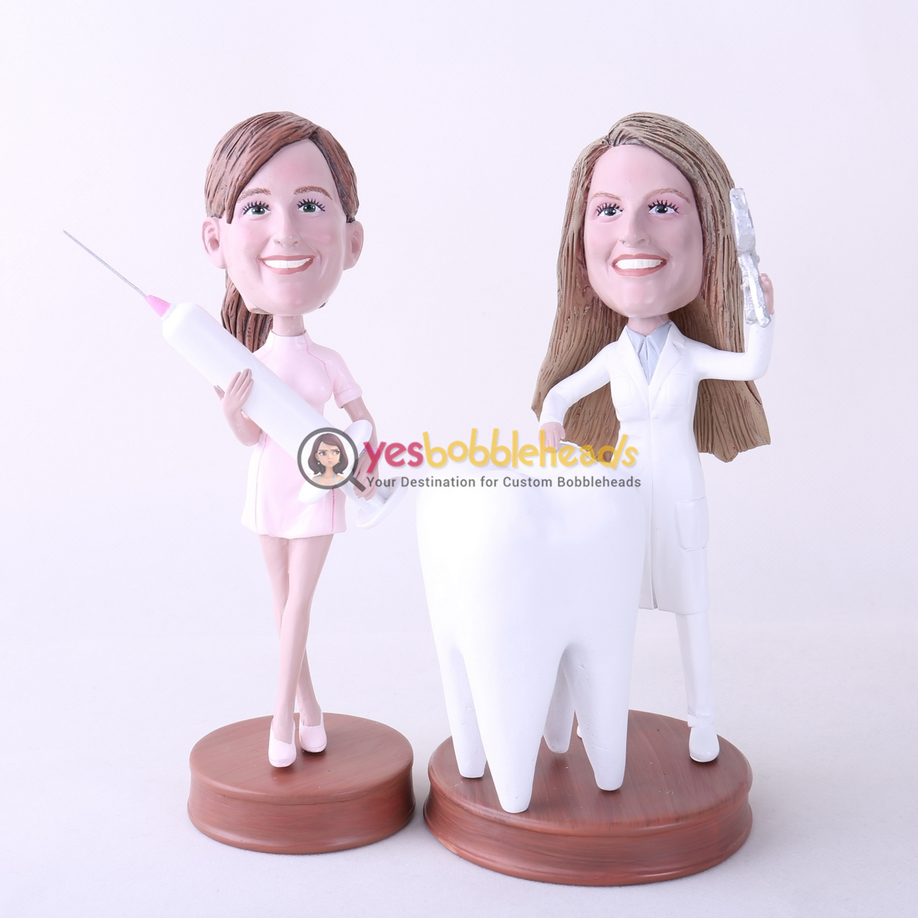 Picture of Custom Bobblehead Doll: Female Dentist & Nurse