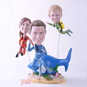 Picture of Custom Bobblehead Doll: Family of Scuba Diving