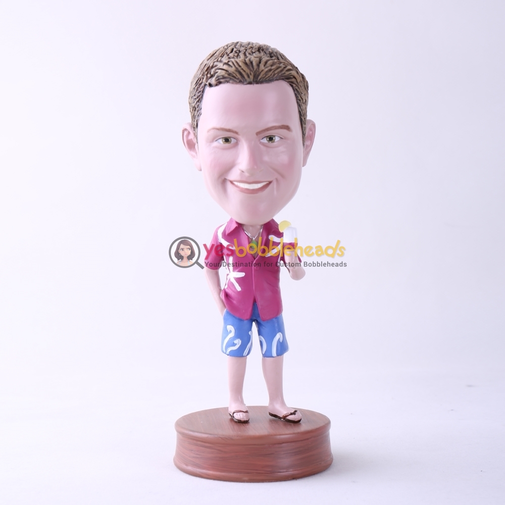 Picture of Custom Bobblehead Doll: Casual Man Holding Ice Cream
