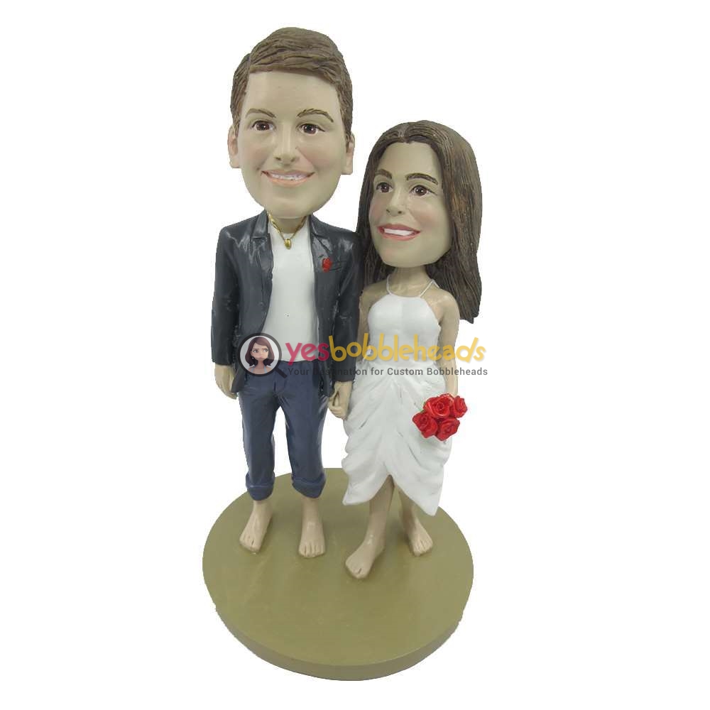 Picture of Custom Bobblehead Doll: Barefoot Man and Woman