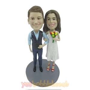 Picture of Custom Bobblehead Doll: Man and Woman Holding Flowers