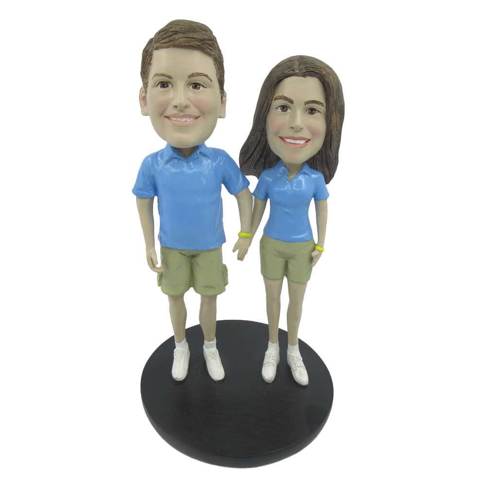 Picture of Custom Bobblehead Doll: Man and Woman in Couple Outfits