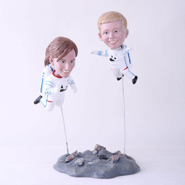 Picture of Custom Bobblehead Doll: Astronaut Mother & Son