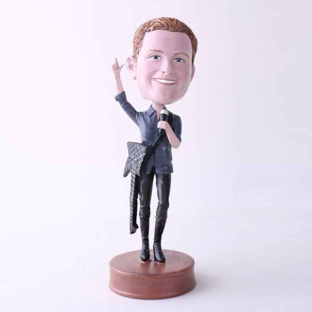 Picture of Custom Bobblehead Doll: Singing Man With A Guitar