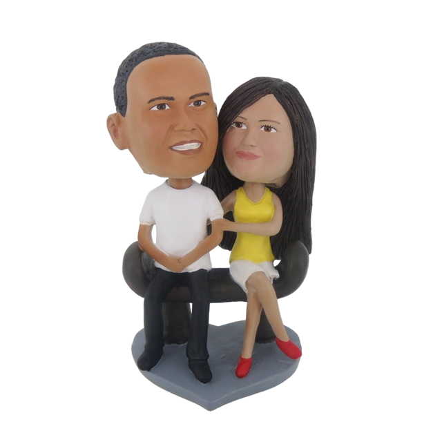 Picture of Custom Bobblehead Doll: Park Sitting Couple