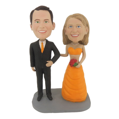 Picture of Custom Bobblehead Doll: Man and Woman in Couple Outfits