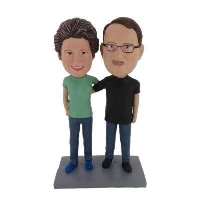 Picture of Custom Bobblehead Doll: Man and Woman Arm Behind Each Other